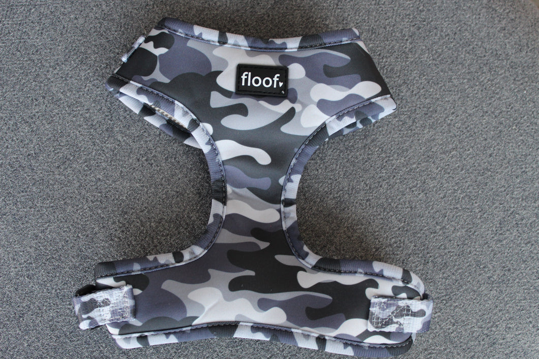 Cute in Camo -Adjustable Harness